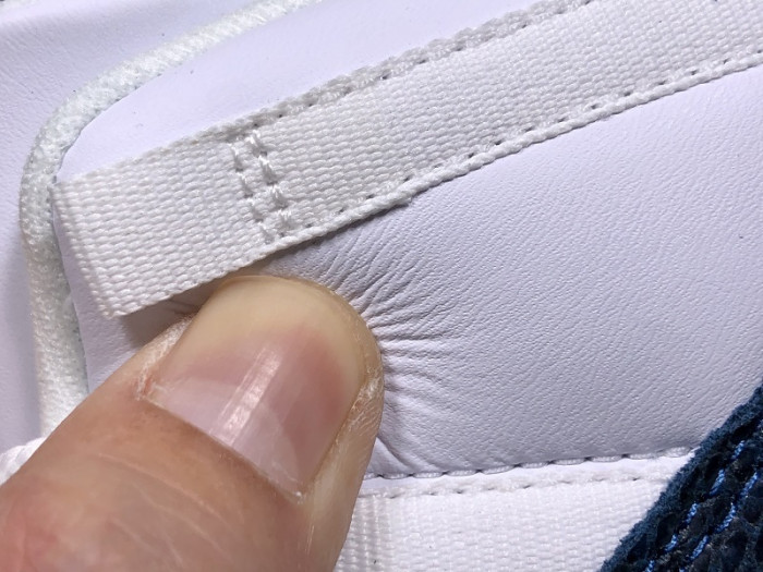 jordan 11 retro low snake navy (2019) - cd6846-102