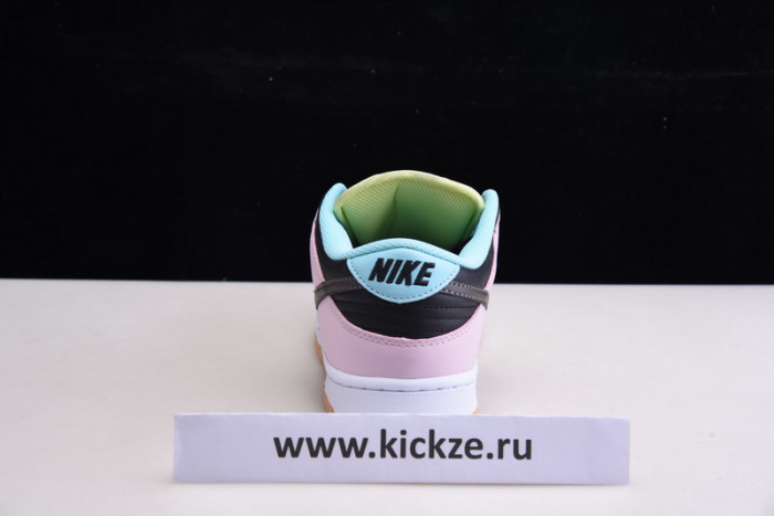 dunk low se