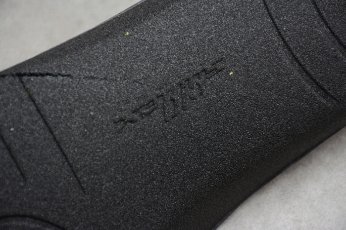 bl triple s w06e1-1000 beige/green-yellow